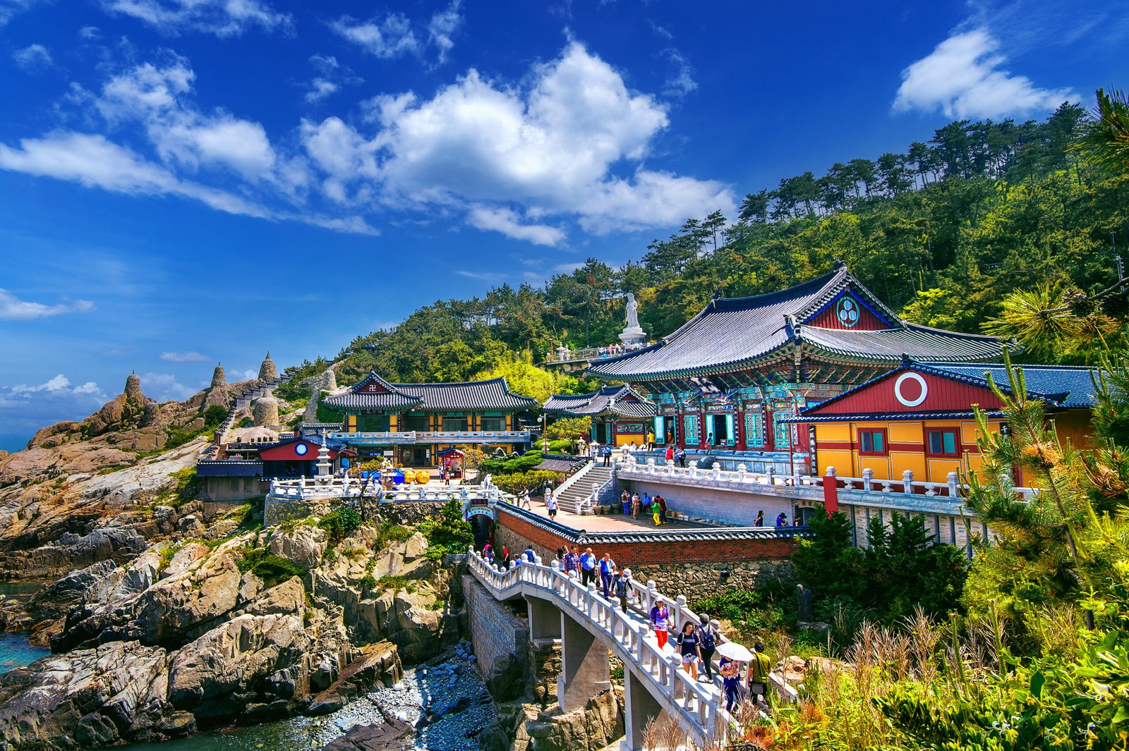 Haedong Yonggungsa Temple and Haeundae Sea in Busan, South Korea Haedong Yonggungsa Temple and Haeundae Sea in Busan, South Korea